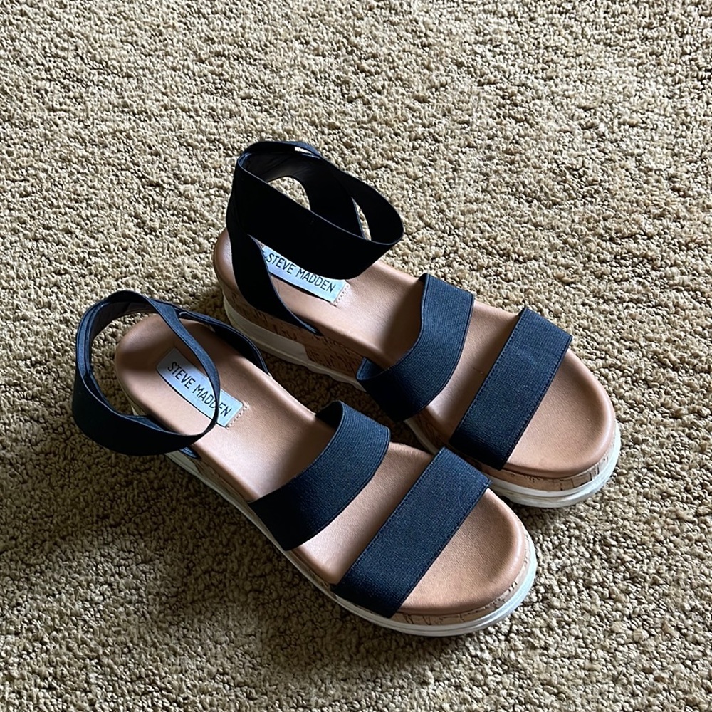 Steve Madden size 7.5 worn only a few times.